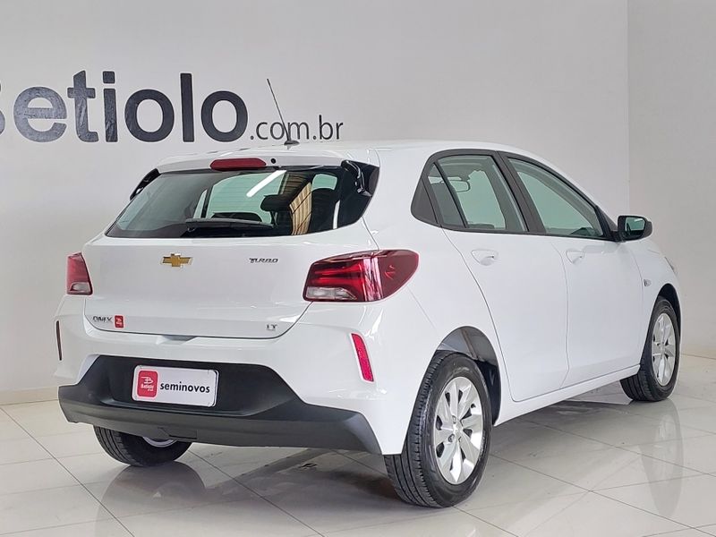 Chevrolet ONIX 1.0 TURBO FLEX LT MANUAL 2022/2023 BETIOLO NOVOS E SEMINOVOS LAJEADO / Carros no Vale