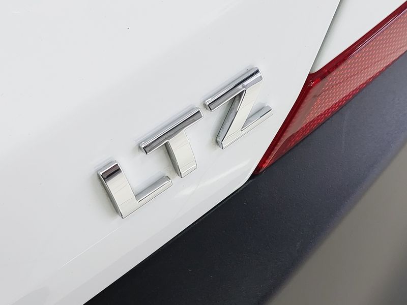 Chevrolet TRACKER 1.0 TURBO FLEX LTZ AUTOMÁTICO 2022/2023 BETIOLO NOVOS E SEMINOVOS LAJEADO / Carros no Vale