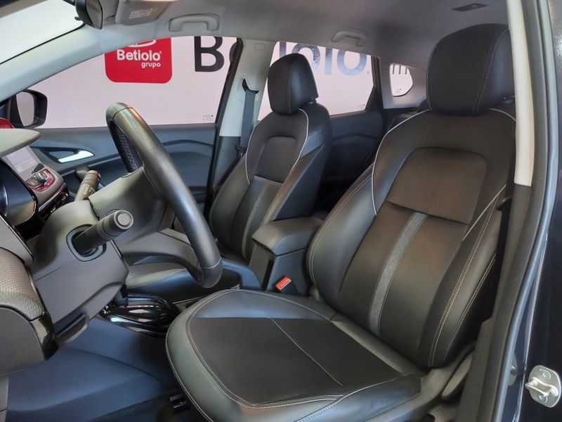 Chevrolet TRACKER 1.0 TURBO FLEX MIDNIGHT AUTOMÁTICO 2023/2024 BETIOLO NOVOS E SEMINOVOS LAJEADO / Carros no Vale