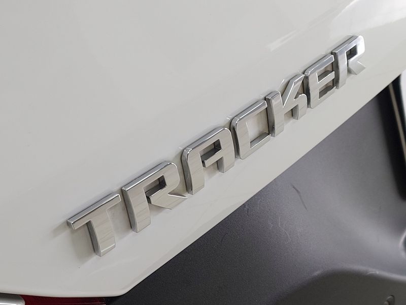 Chevrolet TRACKER 1.2 TURBO FLEX PREMIER AUTOMÁTICO 2024/2025 BETIOLO NOVOS E SEMINOVOS LAJEADO / Carros no Vale