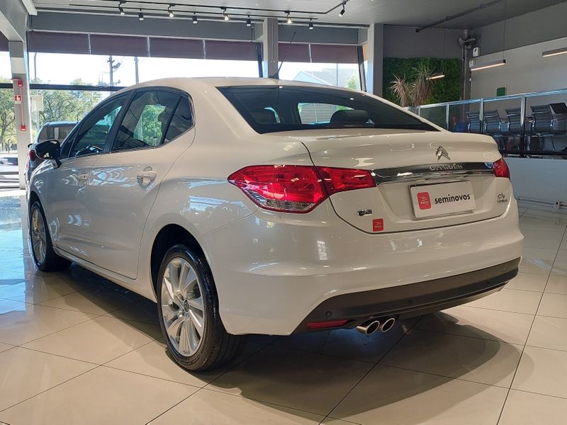 Citroen C4 LOUNGE 1.6 TENDANCE 16V TURBO FLEX 4P AUTOMÁTICO 2014/2015 BETIOLO NOVOS E SEMINOVOS LAJEADO / Carros no Vale