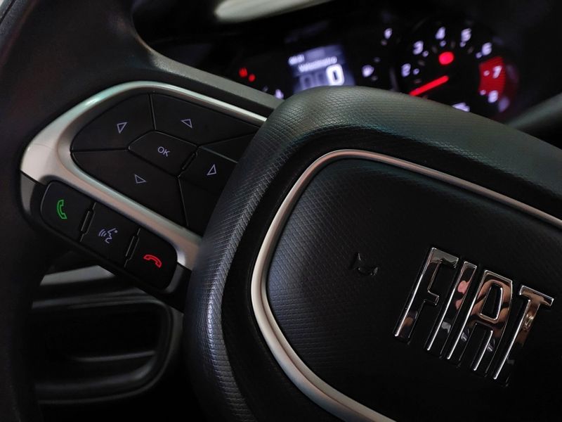 Fiat CRONOS 1.0 FIREFLY FLEX DRIVE MANUAL 2023/2024 BETIOLO NOVOS E SEMINOVOS LAJEADO / Carros no Vale