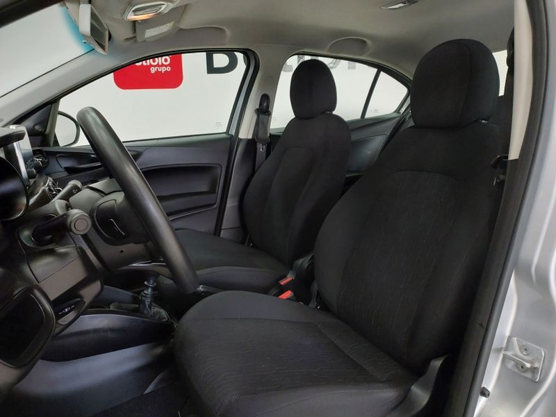 Fiat CRONOS 1.0 FIREFLY FLEX DRIVE MANUAL 2023/2024 BETIOLO NOVOS E SEMINOVOS LAJEADO / Carros no Vale