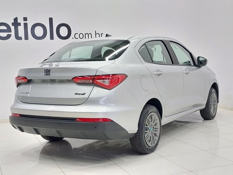 Fiat CRONOS 1.3 FIREFLY FLEX DRIVE CVT 2025/2026 BETIOLO NOVOS E SEMINOVOS LAJEADO / Carros no Vale