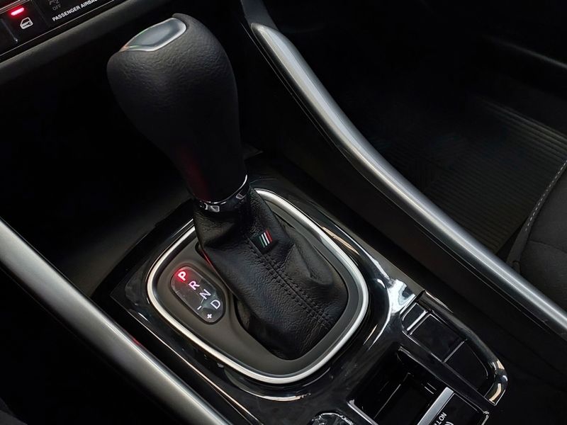 Fiat FASTBACK 1.0 TURBO 200 FLEX CVT 2025/2025 BETIOLO NOVOS E SEMINOVOS LAJEADO / Carros no Vale