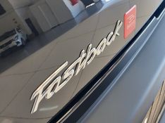 Fiat FASTBACK 1.0 TURBO 200 FLEX CVT 2025/2025 BETIOLO NOVOS E SEMINOVOS LAJEADO / Carros no Vale