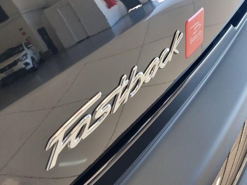 Fiat FASTBACK 1.0 TURBO 200 FLEX CVT 2025/2025 BETIOLO NOVOS E SEMINOVOS LAJEADO / Carros no Vale