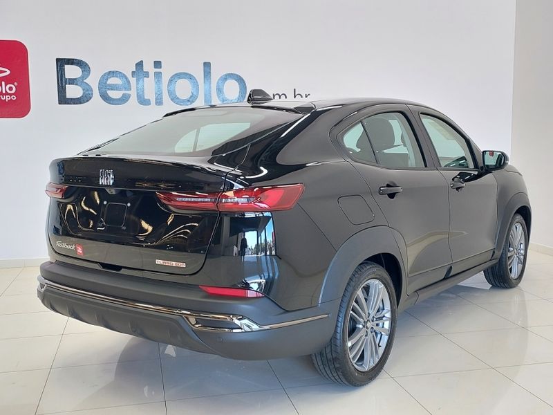 Fiat FASTBACK 1.0 TURBO 200 FLEX CVT 2025/2025 BETIOLO NOVOS E SEMINOVOS LAJEADO / Carros no Vale
