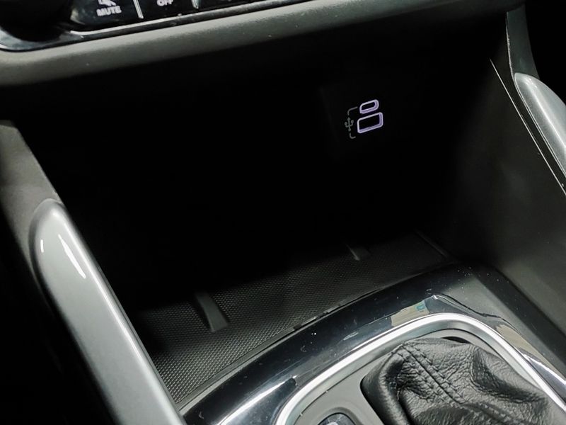 Fiat FASTBACK 1.0 TURBO 200 HYBRID IMPETUS CVT 2024/2025 BETIOLO NOVOS E SEMINOVOS LAJEADO / Carros no Vale