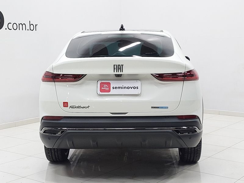 Fiat FASTBACK 1.0 TURBO 200 HYBRID IMPETUS CVT 2024/2025 BETIOLO NOVOS E SEMINOVOS LAJEADO / Carros no Vale