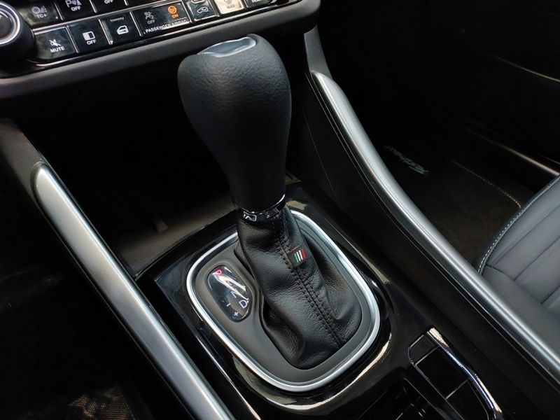 Fiat FASTBACK 1.0 TURBO 200 IMPETUS HYBRID CVT 2025/2025 BETIOLO NOVOS E SEMINOVOS LAJEADO / Carros no Vale