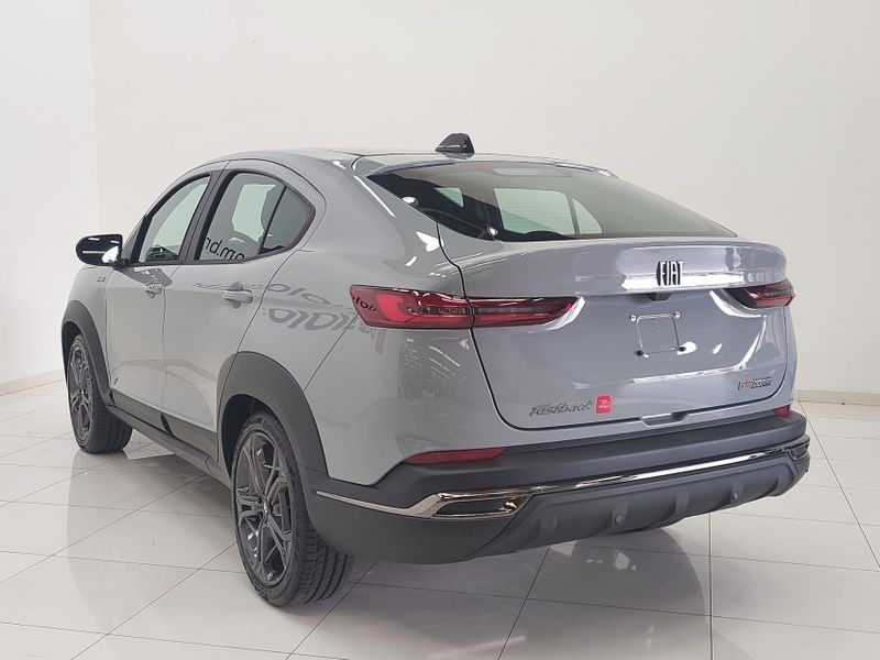 Fiat FASTBACK 1.3 TURBO 270 FLEX LIMITED EDITION AT6 2025/2025 BETIOLO NOVOS E SEMINOVOS LAJEADO / Carros no Vale