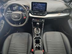 Fiat FASTBACK 1.3 TURBO 270 FLEX LIMITED EDITION AT6 2025/2025 BETIOLO NOVOS E SEMINOVOS LAJEADO / Carros no Vale