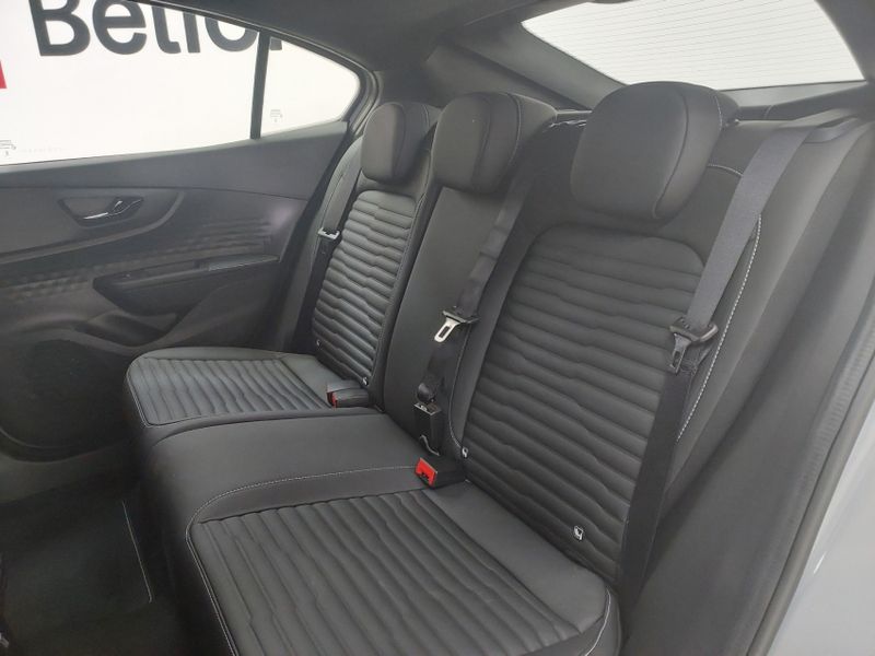 Fiat FASTBACK 1.3 TURBO 270 FLEX LIMITED EDITION AT6 2025/2025 BETIOLO NOVOS E SEMINOVOS LAJEADO / Carros no Vale