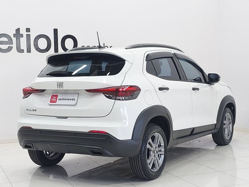 Fiat PULSE 1.3 FLEX DRIVE MANUAL 2022/2022 BETIOLO NOVOS E SEMINOVOS LAJEADO / Carros no Vale