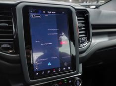 Fiat TORO 1.3 TURBO 270 FLEX ULTRA AT6 2025/2025 BETIOLO NOVOS E SEMINOVOS LAJEADO / Carros no Vale