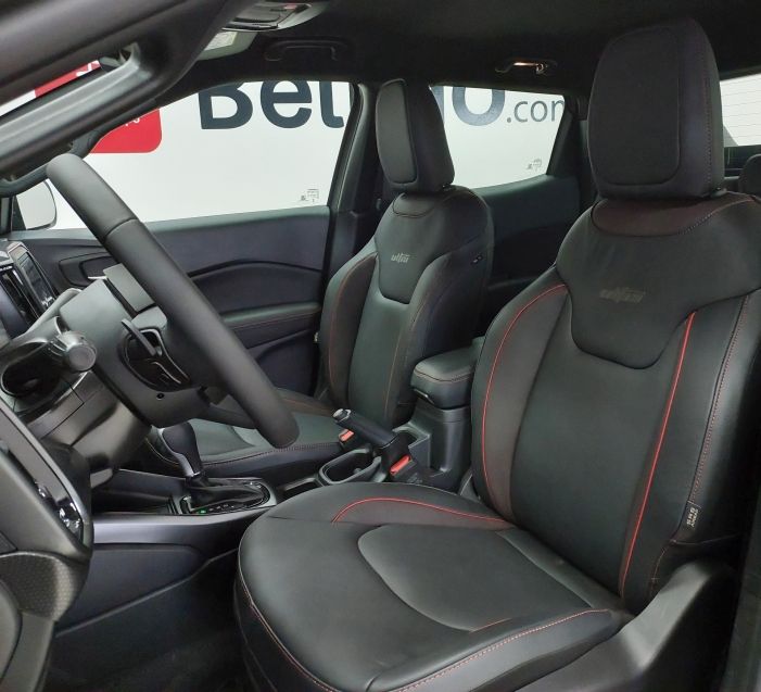 Fiat TORO 1.3 TURBO 270 FLEX ULTRA AT6 2025/2025 BETIOLO NOVOS E SEMINOVOS LAJEADO / Carros no Vale