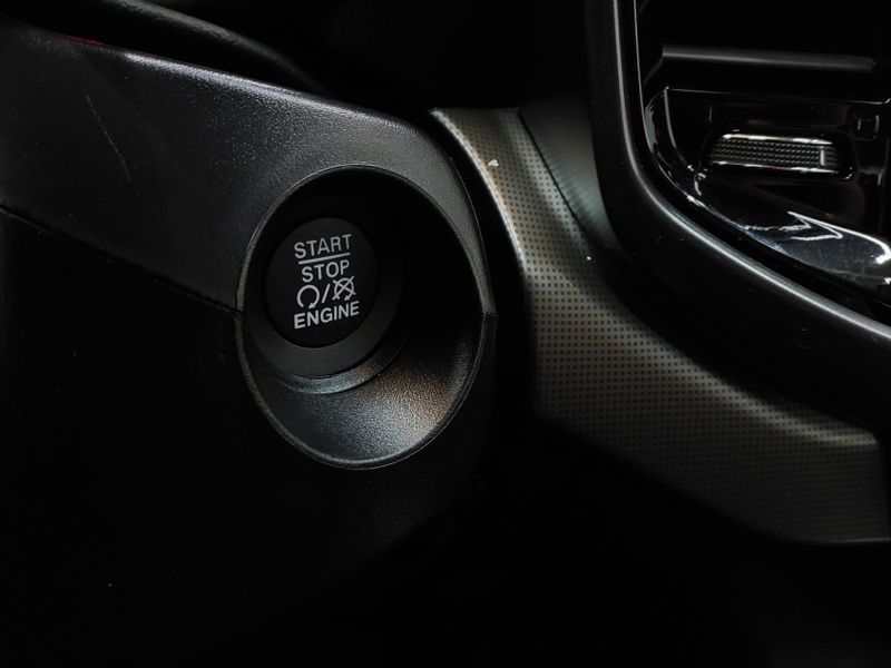 Fiat TORO 1.3 TURBO 270 FLEX VOLCANO AT6 2025/2025 BETIOLO NOVOS E SEMINOVOS LAJEADO / Carros no Vale