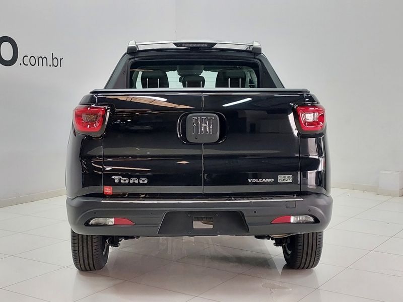 Fiat TORO 1.3 TURBO 270 FLEX VOLCANO AT6 2025/2025 BETIOLO NOVOS E SEMINOVOS LAJEADO / Carros no Vale