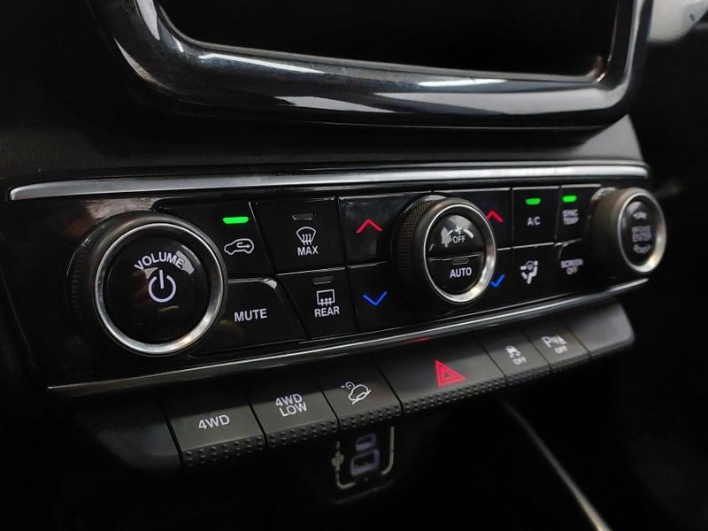Fiat TORO 2.0 16V TURBO DIESEL VOLCANO 4WD AT9 2022/2022 BETIOLO NOVOS E SEMINOVOS LAJEADO / Carros no Vale