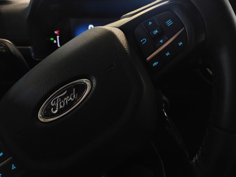 Ford RANGER 3.0 V6 TURBO DIESEL CD LIMITED 4X4 AUTOMÁTICO 2023/2024 BETIOLO NOVOS E SEMINOVOS LAJEADO / Carros no Vale