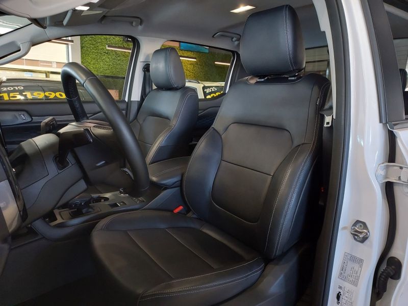 Ford RANGER 3.0 V6 TURBO DIESEL CD LIMITED 4X4 AUTOMÁTICO 2023/2024 BETIOLO NOVOS E SEMINOVOS LAJEADO / Carros no Vale