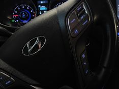 Hyundai SANTA FÉ 3.3 MPFI 4X4 V6 270CV GASOLINA 4P AUTOMÁTICO 2013/2014 BETIOLO NOVOS E SEMINOVOS LAJEADO / Carros no Vale
