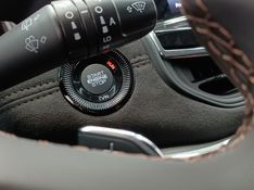 JEEP COMMANDER 1.3 T270 TURBO FLEX LIMITED AT6 2025/2025 BETIOLO NOVOS E SEMINOVOS LAJEADO / Carros no Vale