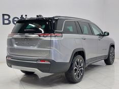 JEEP COMMANDER 1.3 T270 TURBO FLEX LIMITED AT6 2025/2025 BETIOLO NOVOS E SEMINOVOS LAJEADO / Carros no Vale