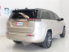 JEEP COMMANDER 2.0 TD380 TURBO DIESEL OVERLAND AT9 2022/2022 BETIOLO NOVOS E SEMINOVOS LAJEADO / Carros no Vale