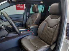 JEEP COMMANDER 2.0 TD380 TURBO DIESEL OVERLAND AT9 2022/2022 BETIOLO NOVOS E SEMINOVOS LAJEADO / Carros no Vale