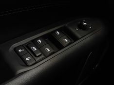 JEEP COMPASS 1.3 T270 TURBO FLEX LIMITED AT6 2024/2025 BETIOLO NOVOS E SEMINOVOS LAJEADO / Carros no Vale