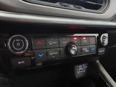 JEEP COMPASS 1.3 T270 TURBO FLEX LONGITUDE AT6 2025/2025 BETIOLO NOVOS E SEMINOVOS LAJEADO / Carros no Vale