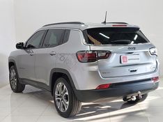 JEEP COMPASS 1.3 T270 TURBO FLEX LONGITUDE AT6 2022/2022 BETIOLO NOVOS E SEMINOVOS LAJEADO / Carros no Vale