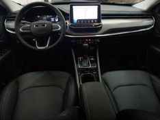 JEEP COMPASS 1.3 T270 TURBO FLEX LONGITUDE AT6 2025/2025 BETIOLO NOVOS E SEMINOVOS LAJEADO / Carros no Vale