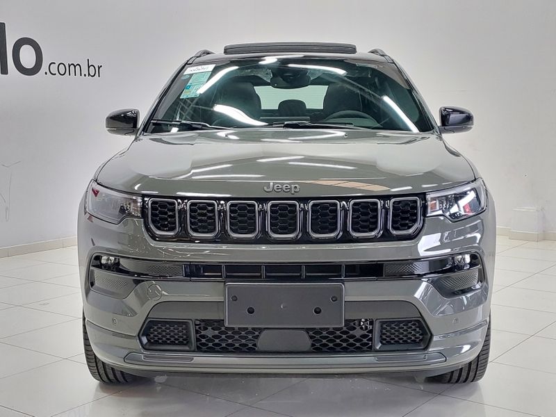 JEEP COMPASS 1.3 T270 TURBO FLEX S AT6 2025/2025 BETIOLO NOVOS E SEMINOVOS LAJEADO / Carros no Vale