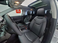 JEEP COMPASS 1.3 T270 TURBO HÍBRIDO S 4XE AT6 2022/2022 BETIOLO NOVOS E SEMINOVOS LAJEADO / Carros no Vale