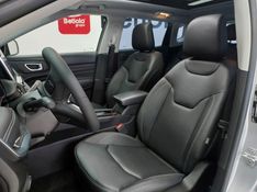 JEEP COMPASS 1.3 T270 TURBO HÍBRIDO S 4XE AT6 2022/2022 BETIOLO NOVOS E SEMINOVOS LAJEADO / Carros no Vale