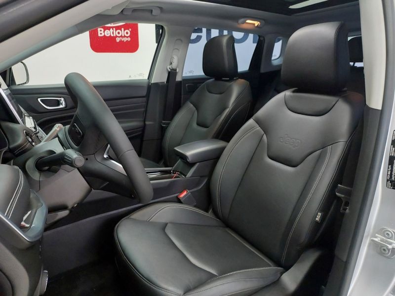 JEEP COMPASS 1.3 T270 TURBO HÍBRIDO S 4XE AT6 2022/2022 BETIOLO NOVOS E SEMINOVOS LAJEADO / Carros no Vale
