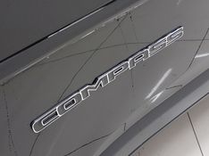 JEEP COMPASS 2.0 16V FLEX SPORT AUTOMÁTICO 2019/2019 BETIOLO NOVOS E SEMINOVOS LAJEADO / Carros no Vale