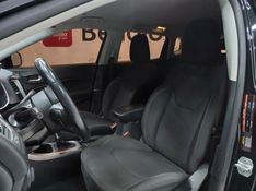 JEEP COMPASS 2.0 16V FLEX SPORT AUTOMÁTICO 2019/2019 BETIOLO NOVOS E SEMINOVOS LAJEADO / Carros no Vale