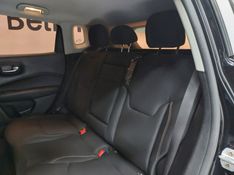 JEEP COMPASS 2.0 16V FLEX SPORT AUTOMÁTICO 2019/2019 BETIOLO NOVOS E SEMINOVOS LAJEADO / Carros no Vale