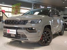 JEEP COMPASS 2.0 HURRICANE 4 TURBO GASOLINA BLACKHAWK AT9 2024/2025 BETIOLO NOVOS E SEMINOVOS LAJEADO / Carros no Vale