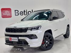 JEEP COMPASS 2.0 HURRICANE 4 TURBO GASOLINA BLACKHAWK AT9 2024/2025 BETIOLO NOVOS E SEMINOVOS LAJEADO / Carros no Vale