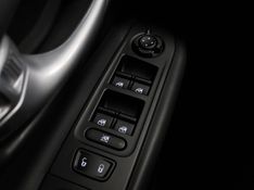 JEEP RENEGADE 1.3 T270 TURBO FLEX LONGITUDE AT6 2024/2025 BETIOLO NOVOS E SEMINOVOS LAJEADO / Carros no Vale