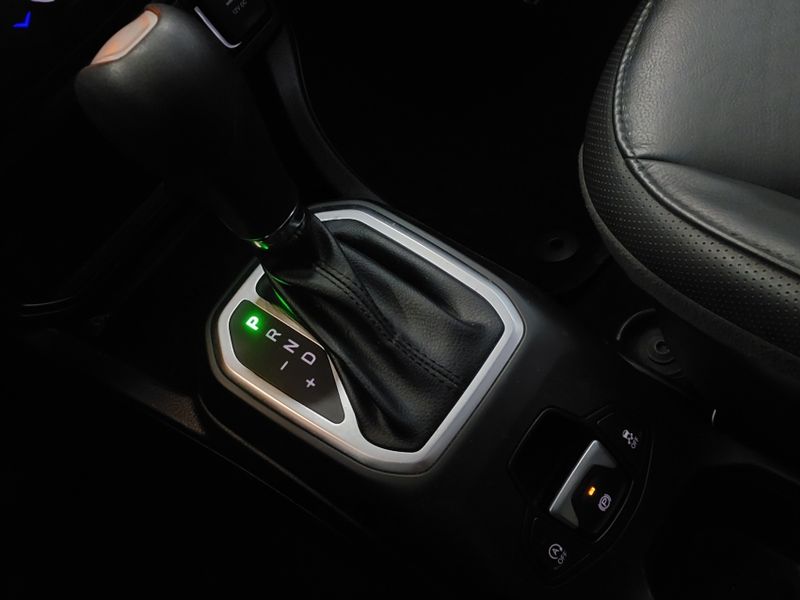 JEEP RENEGADE 1.8 16V FLEX LONGITUDE 4P AUTOMÁTICO 2019/2020 BETIOLO NOVOS E SEMINOVOS LAJEADO / Carros no Vale