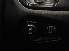 JEEP RENEGADE 1.8 16V FLEX SPORT 4P AUTOMÁTICO 2021/2021 BETIOLO NOVOS E SEMINOVOS LAJEADO / Carros no Vale