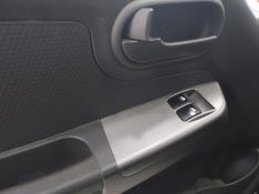 KIA BONGO 2.5 TD DIESEL STD CS MANUAL 2021/2022 BETIOLO NOVOS E SEMINOVOS LAJEADO / Carros no Vale