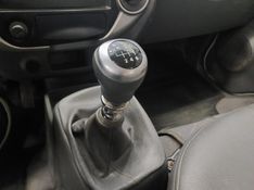 KIA BONGO 2.5 TD DIESEL STD CS MANUAL 2021/2022 BETIOLO NOVOS E SEMINOVOS LAJEADO / Carros no Vale