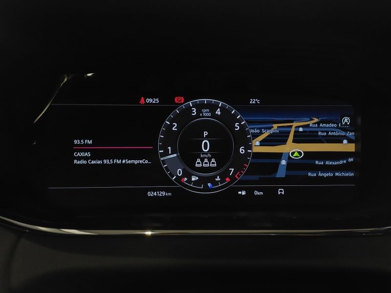 Land Rover RANGE ROVER EVOQUE 2.0 P250 FLEX R-DYNAMIC SE AWD AUTOMÁTICO 2020/2020 BETIOLO NOVOS E SEMINOVOS LAJEADO / Carros no Vale